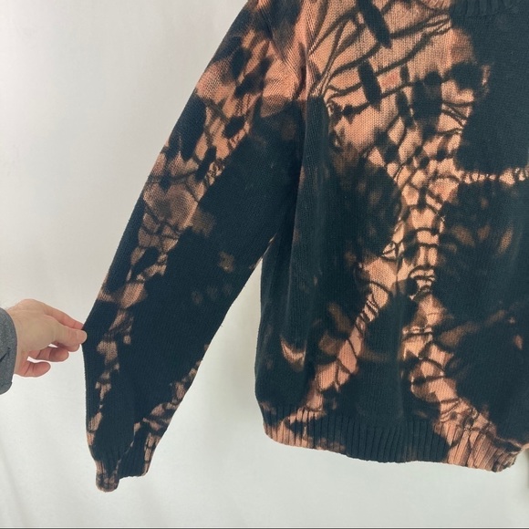 Good Treasures Bespoke Custom Reverse Tie Dye Crew Neck – Size XXL - Picture 11 of 15